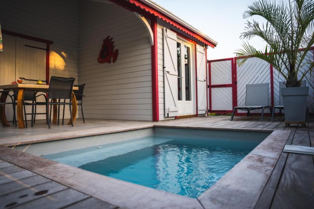 Caraibes Cottage Grenat Piscine Privee 900M De Grande Anse Deshaies Buitenkant foto